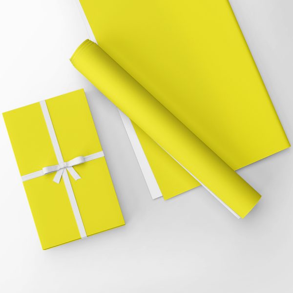 Papel de presente liso na cor Amarelo Solar referência 718 da Gessele Papéis.